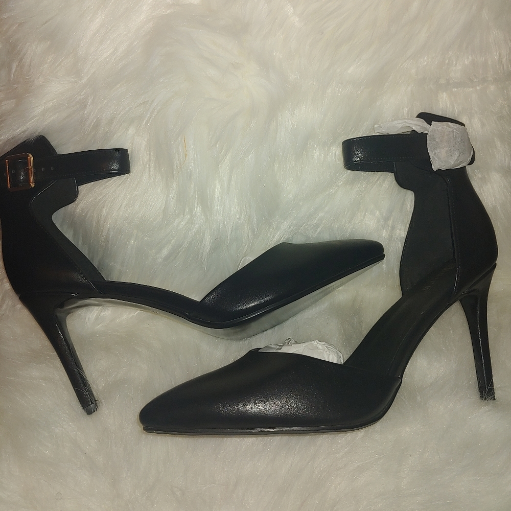 Idifu Pumps